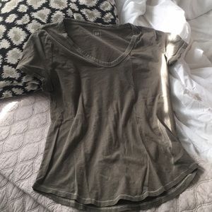 Olive green shirt sleeve shirt